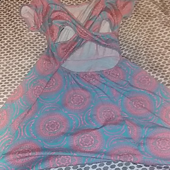 Dress - Picture 2 of 2